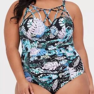 Torrid Tropical Slim Fix Push-Up One-Piece Swimsuit Size 3/3X/22-24